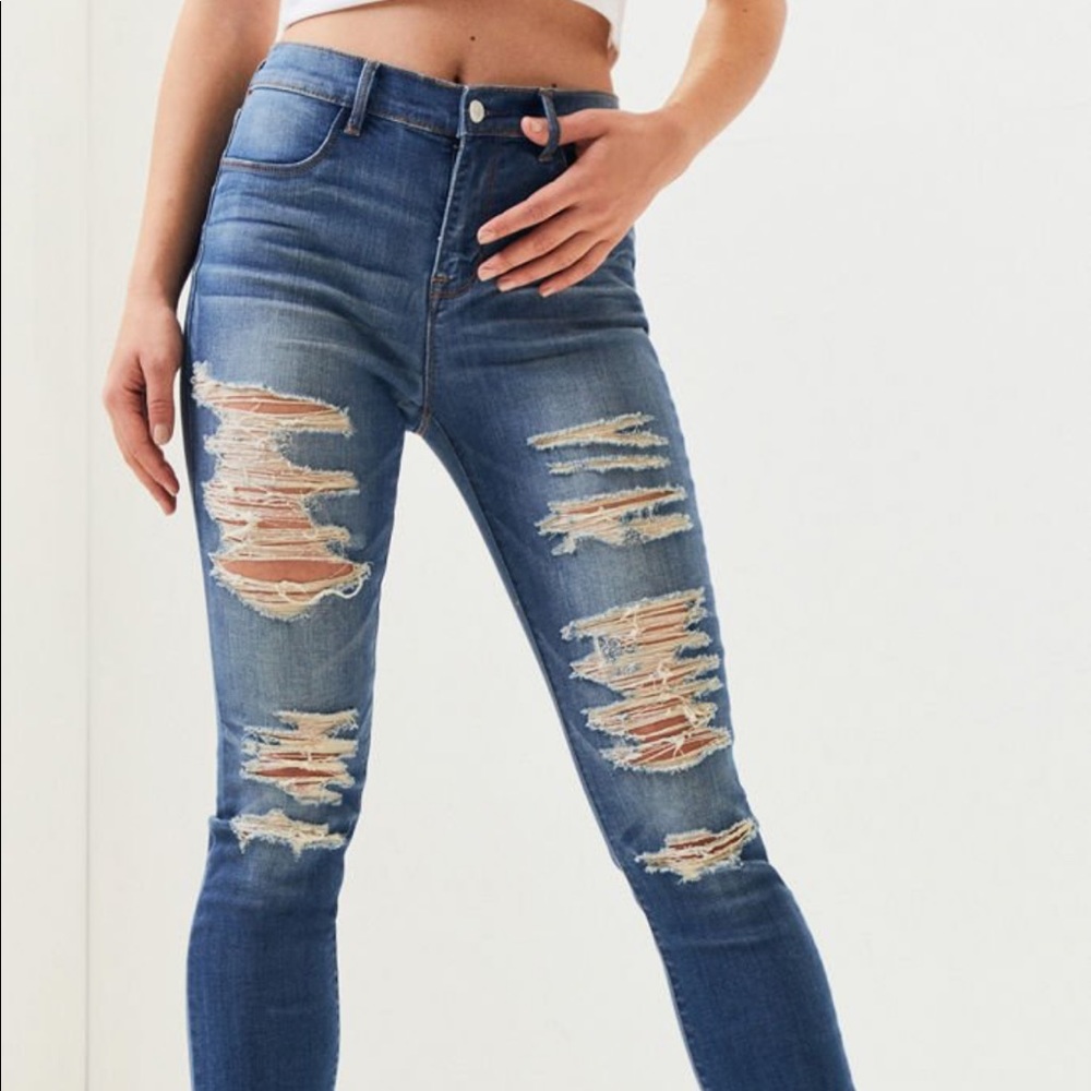 🐳PACSUN RIPPED JEANS🐳